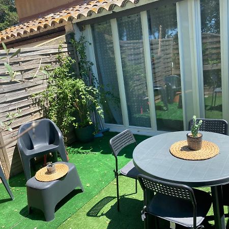 Un Duplex Pour 4 Personne Residence De Vacances Arles Exteriör bild